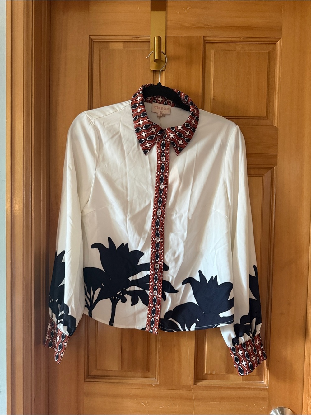 CIEBON White Blouse with Rust and Navy Geometric Trim